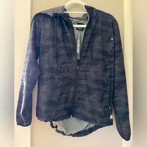 Vuori Women’s Training Shell